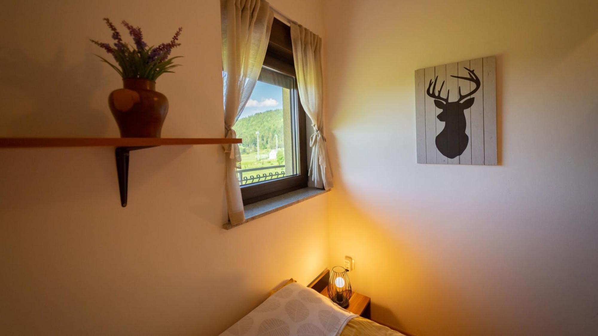Specious Apartment Manitu In Forest Countryside Фужине Экстерьер фото